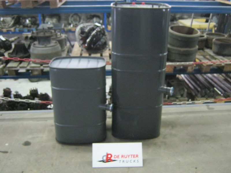 DAF Brandstoftanks voor LF - Ρεζερβουάρ καυσίμου για Φορτηγό: φωτογραφία 2 DAF Brandstoftanks voor LF - Ρεζερβουάρ καυσίμου για Φορτηγό: φωτογραφία 2