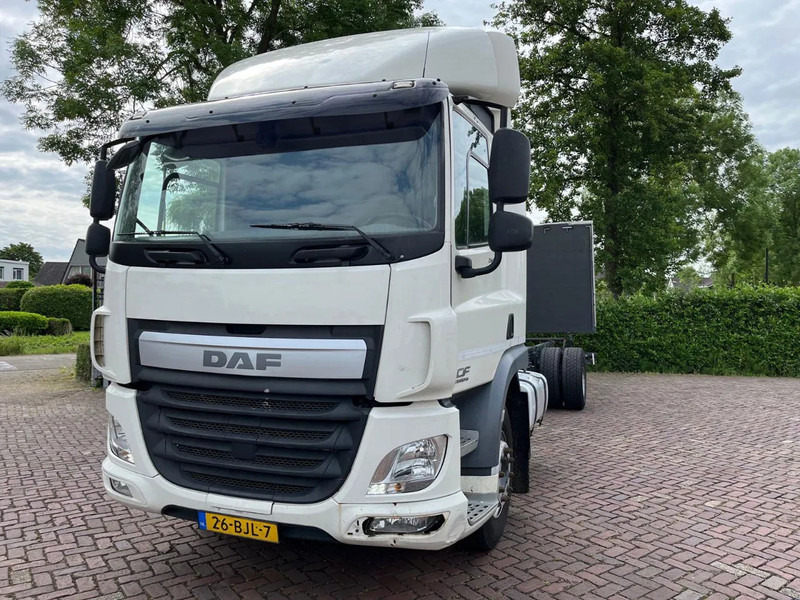 DAF CF 260 CF 260 FA CHASSIS CABINE EURO 6 - Φορτηγό σασί: φωτογραφία 2 DAF CF 260 CF 260 FA CHASSIS CABINE EURO 6 - Φορτηγό σασί: φωτογραφία 2