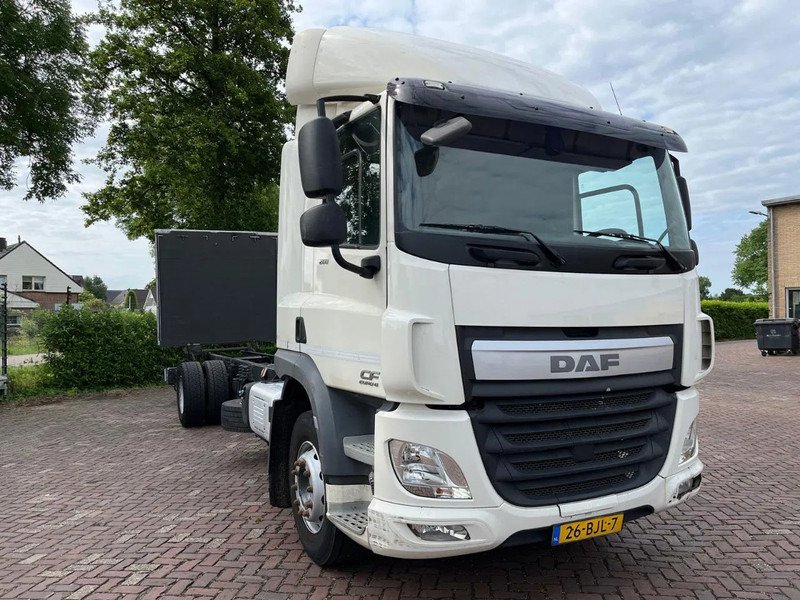 DAF CF 260 CF 260 FA CHASSIS CABINE EURO 6 - Φορτηγό σασί: φωτογραφία 4 DAF CF 260 CF 260 FA CHASSIS CABINE EURO 6 - Φορτηγό σασί: φωτογραφία 4