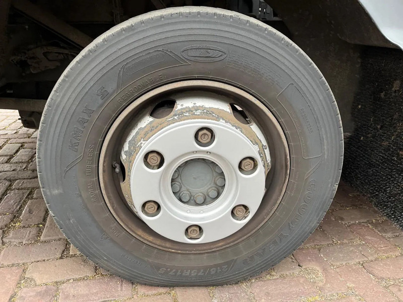 Φορτηγό κόφα Mercedes-Benz Atego 816: φωτογραφία 18