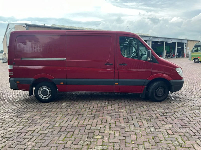 Mercedes-Benz Sprinter 313 CDI L2H1 - Βαν: φωτογραφία 4 Mercedes-Benz Sprinter 313 CDI L2H1 - Βαν: φωτογραφία 4