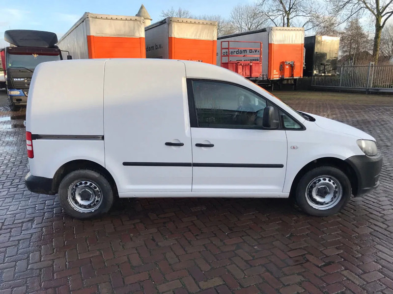 Volkswagen Caddy 1.6 - Βαν: φωτογραφία 4 Volkswagen Caddy 1.6 - Βαν: φωτογραφία 4