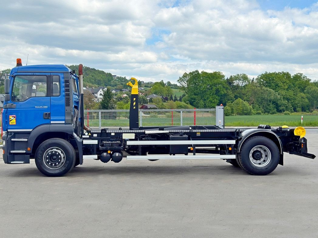 MAN TGA 18.310 Abrollkipper * Top Zustand! MAN TGA 18.310 Abrollkipper * Top Zustand! - Φορτηγό φόρτωσης γάντζου: φωτογραφία 5 MAN TGA 18.310 Abrollkipper * Top Zustand! MAN TGA 18.310 Abrollkipper * Top Zustand! - Φορτηγό φόρτωσης γάντζου: φωτογραφία 5