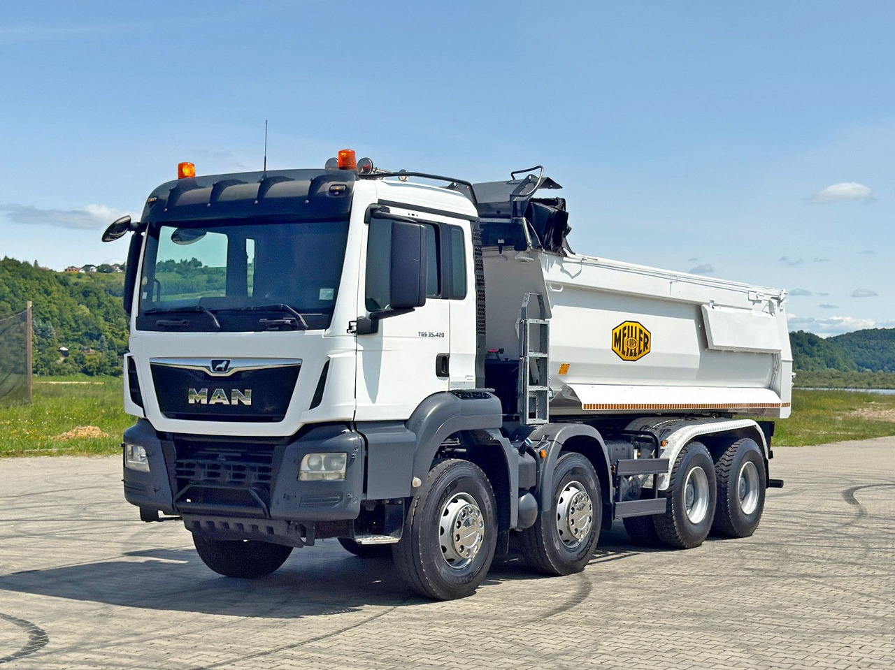 MAN TGS 35.420 KIPPER * 8x4 * TOPZUSTAND - Φορτηγό ανατρεπόμενο: φωτογραφία 1 MAN TGS 35.420 KIPPER * 8x4 * TOPZUSTAND - Φορτηγό ανατρεπόμενο: φωτογραφία 1