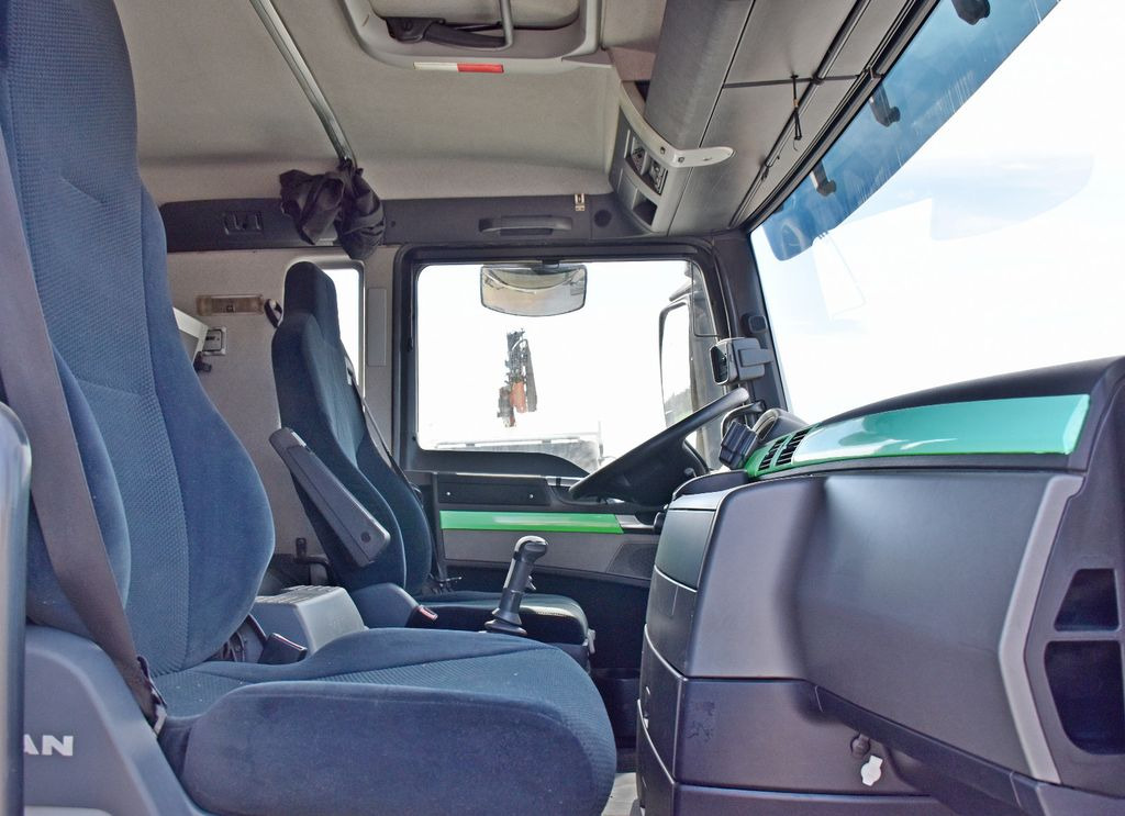 Φορτηγό με γερανό MAN TGX 26.440 Pritsche 6,40 m* PK 29002+FUNK *6x4 MAN TGX 26.440 Pritsche 6,40 m* PK 29002+FUNK *6x4: φωτογραφία 11