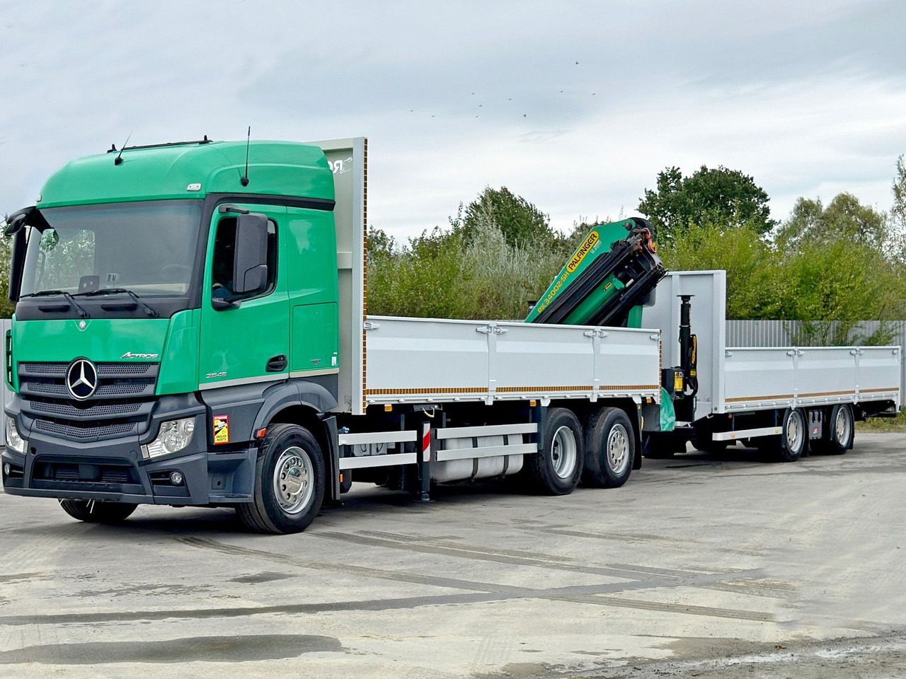 Mercedes-Benz ACTROS 2645* PK 34002 - SH C/FUNK+Anhänger* TOP - Φορτηγό με γερανό: φωτογραφία 3 Mercedes-Benz ACTROS 2645* PK 34002 - SH C/FUNK+Anhänger* TOP - Φορτηγό με γερανό: φωτογραφία 3