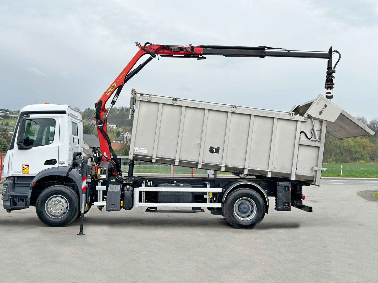 Mercedes-Benz AROCS 1830* KIPPER 5,00m * PK 7.501 SLD A + FUNK - Φορτηγό με γερανό: φωτογραφία 5 Mercedes-Benz AROCS 1830* KIPPER 5,00m * PK 7.501 SLD A + FUNK - Φορτηγό με γερανό: φωτογραφία 5