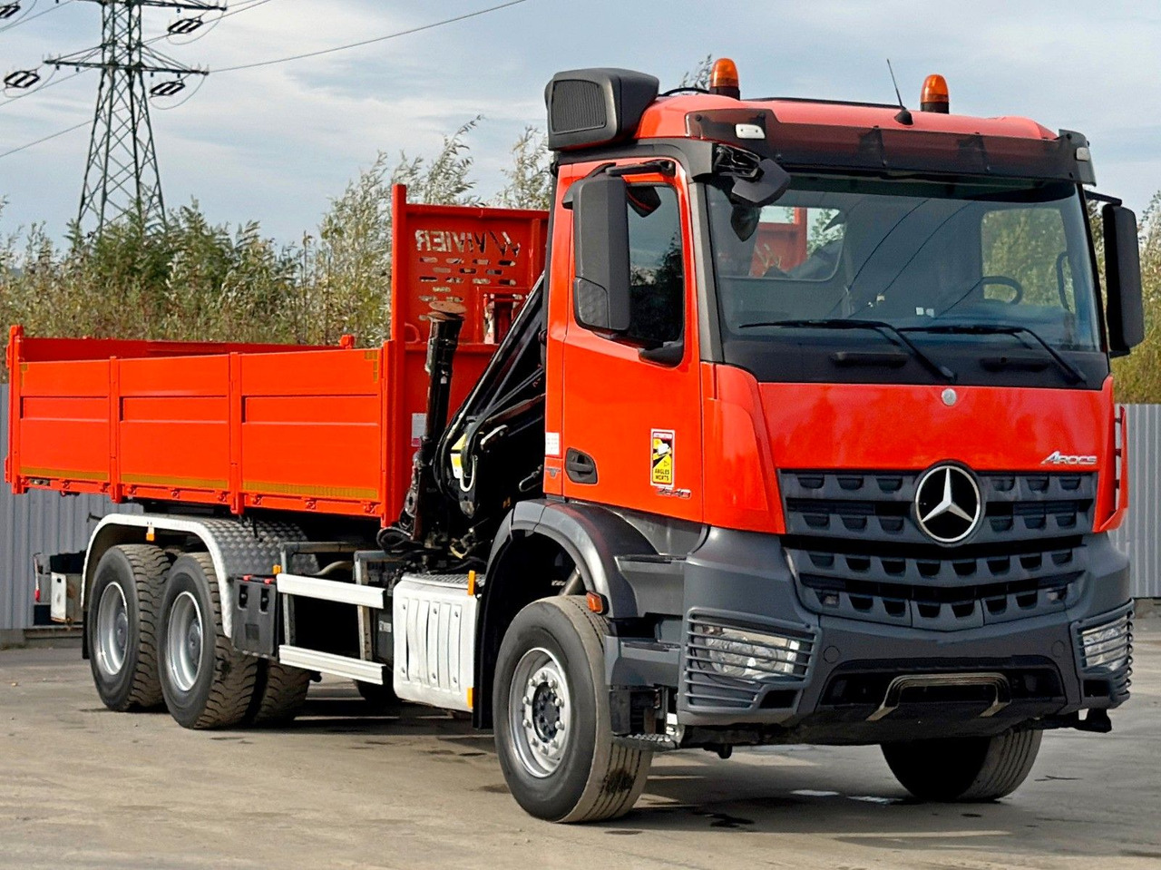 Mercedes-Benz AROCS 2640 *HIAB 144 BS - 3/FUNK + * 6x4 - Φορτηγό ανατρεπόμενο, Φορτηγό με γερανό: φωτογραφία 3 Mercedes-Benz AROCS 2640 *HIAB 144 BS - 3/FUNK + * 6x4 - Φορτηγό ανατρεπόμενο, Φορτηγό με γερανό: φωτογραφία 3