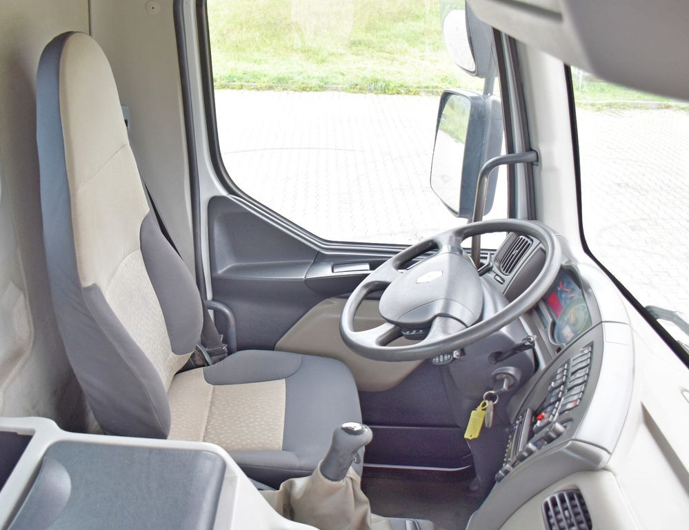 Φορτηγό με γερανό, Φορτηγό με ανοιχτή καρότσα Renault KERAX 370 *PK 16502 + FUNK / 6x4 * TOP Renault KERAX 370 *PK 16502 + FUNK / 6x4 * TOP: φωτογραφία 12 Φορτηγό με γερανό, Φορτηγό με ανοιχτή καρότσα Renault KERAX 370 *PK 16502 + FUNK / 6x4 * TOP Renault KERAX 370 *PK 16502 + FUNK / 6x4 * TOP: φωτογραφία 12