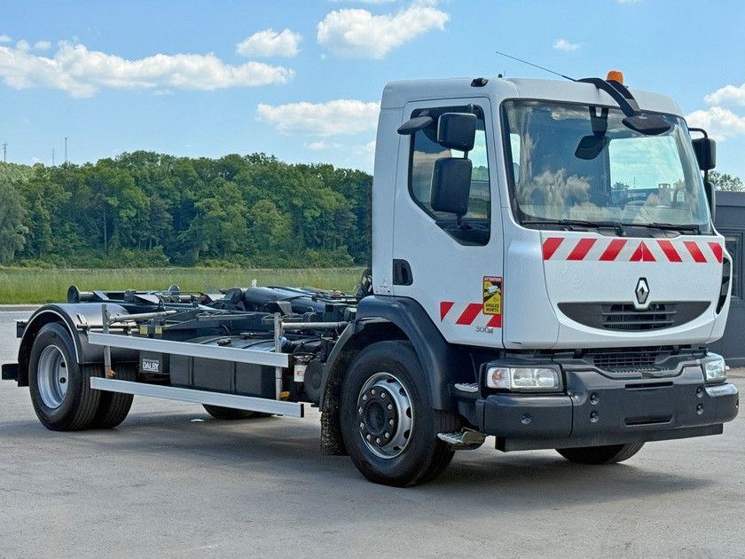 Renault MIDLUM 300 DXI* ABROLLKIPPER * TOPZUSTAND - Φορτηγό φόρτωσης γάντζου, Φορτηγό με γερανό: φωτογραφία 3 Renault MIDLUM 300 DXI* ABROLLKIPPER * TOPZUSTAND - Φορτηγό φόρτωσης γάντζου, Φορτηγό με γερανό: φωτογραφία 3