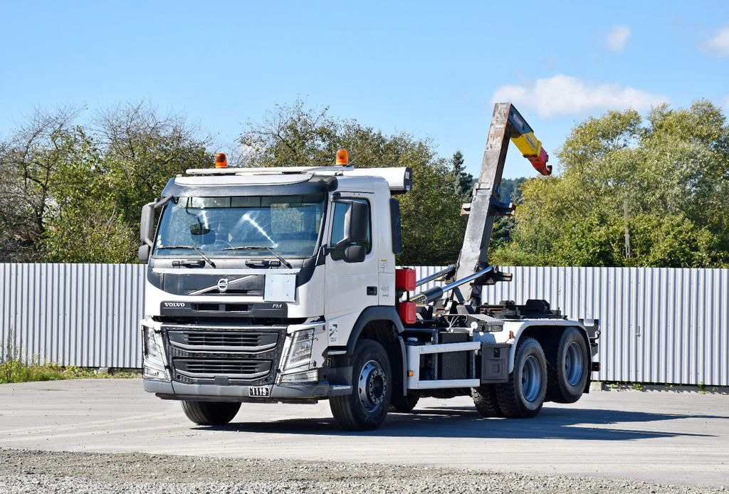 Volvo FM 410 * Abrollkipper * TOPZUSTAND / 6x4 - Φορτηγό φόρτωσης γάντζου: φωτογραφία 1 Volvo FM 410 * Abrollkipper * TOPZUSTAND / 6x4 - Φορτηγό φόρτωσης γάντζου: φωτογραφία 1