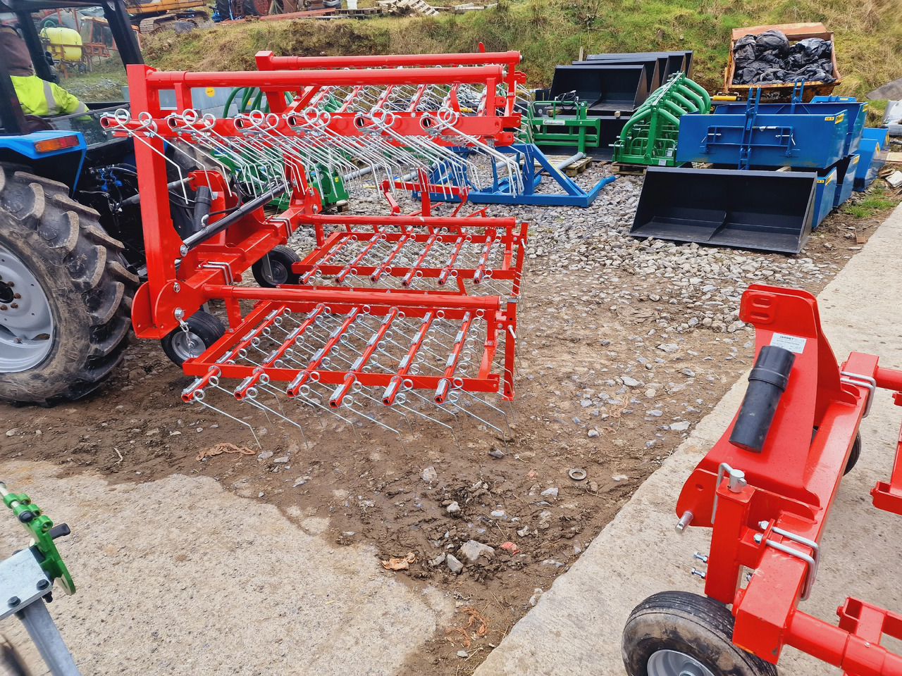 Jarmet 6 Metre Tine Harrow - Ελατηριωτή σβάρνα: φωτογραφία 4 Jarmet 6 Metre Tine Harrow - Ελατηριωτή σβάρνα: φωτογραφία 4