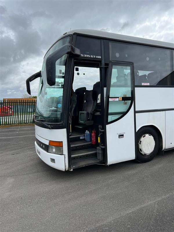 2004 Setra 315 GT 49 Seat coach, MOT November, 6 cylinder, 6 speed manual, excellent runner. - Πούλμαν: φωτογραφία 2 2004 Setra 315 GT 49 Seat coach, MOT November, 6 cylinder, 6 speed manual, excellent runner. - Πούλμαν: φωτογραφία 2