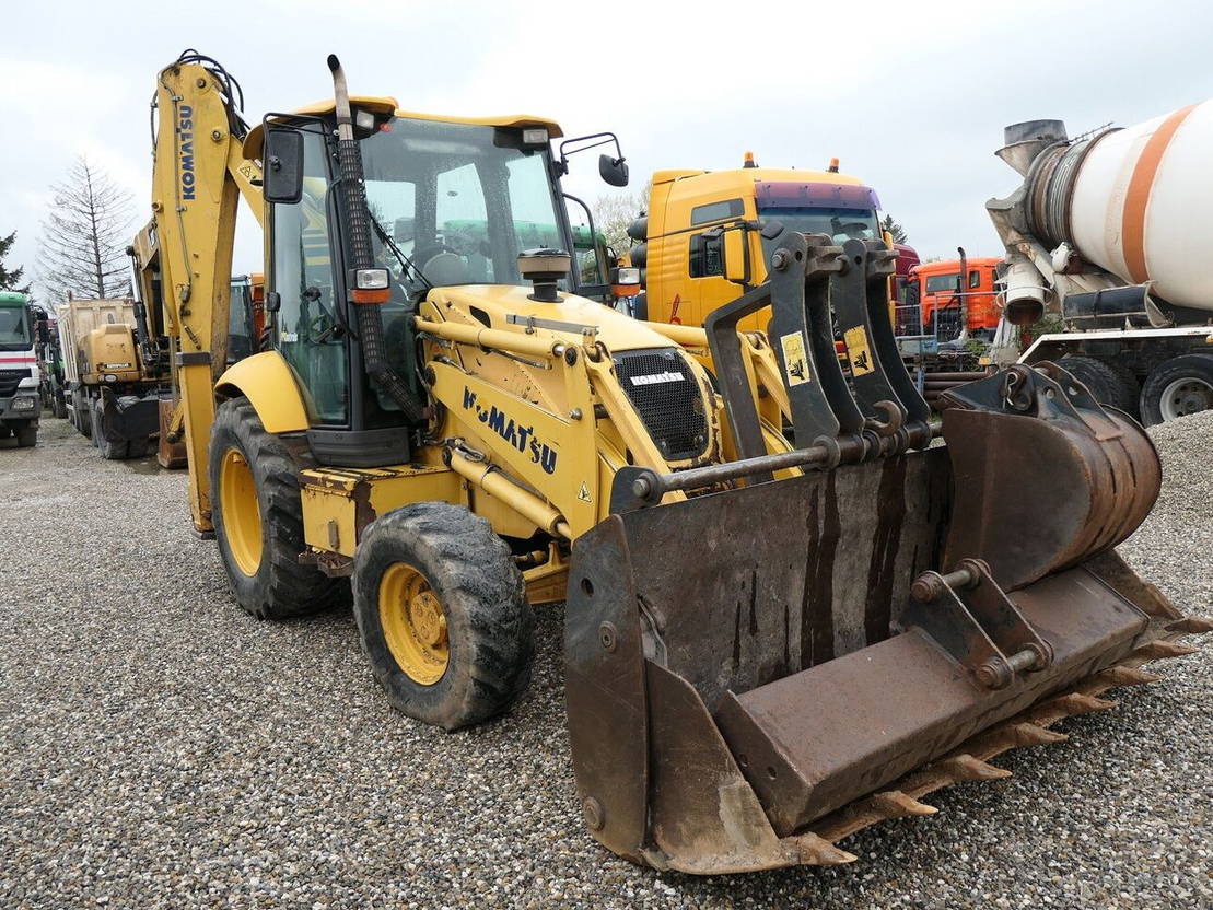 Komatsu WB 97-5 - Φορτωτής εκσκαφέας: φωτογραφία 3 Komatsu WB 97-5 - Φορτωτής εκσκαφέας: φωτογραφία 3