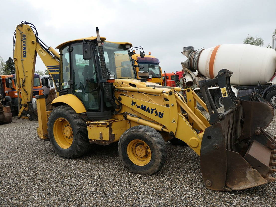 Komatsu WB 97-5 - Φορτωτής εκσκαφέας: φωτογραφία 4 Komatsu WB 97-5 - Φορτωτής εκσκαφέας: φωτογραφία 4