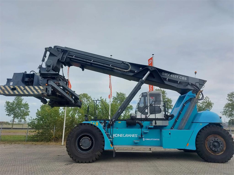 KONECRANES SMV 4531 CB5 - Reachstacker: φωτογραφία 2 KONECRANES SMV 4531 CB5 - Reachstacker: φωτογραφία 2