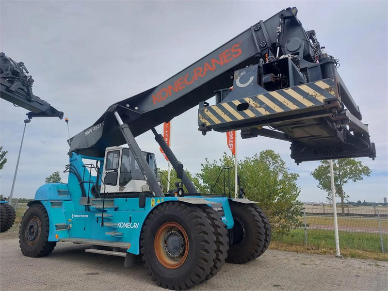 KONECRANES SMV 4531 CB5 - Reachstacker: φωτογραφία 3 KONECRANES SMV 4531 CB5 - Reachstacker: φωτογραφία 3