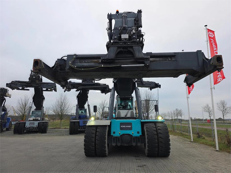 KONECRANES SMV 4531 TC5 - Reachstacker: φωτογραφία 5 KONECRANES SMV 4531 TC5 - Reachstacker: φωτογραφία 5