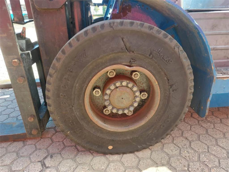 Υγραεριοκίνητο περονοφόρο Mitsubishi FG50CN: φωτογραφία 10 Υγραεριοκίνητο περονοφόρο Mitsubishi FG50CN: φωτογραφία 10