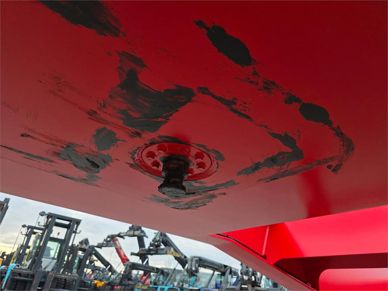 Ανυψωτικό μηχάνημα Novatech Terminal Trailer TT 65T 45FT: φωτογραφία 14 Ανυψωτικό μηχάνημα Novatech Terminal Trailer TT 65T 45FT: φωτογραφία 14