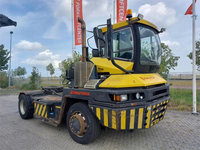 Terberg RT282 4x4 - Τράκτορες τελωνείων: φωτογραφία 1 Terberg RT282 4x4 - Τράκτορες τελωνείων: φωτογραφία 1