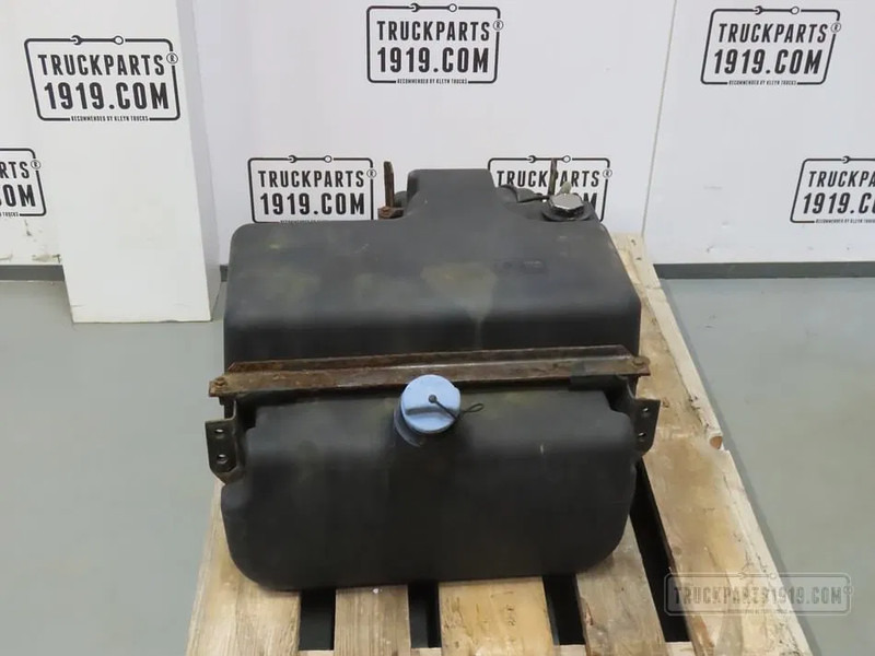 DAF 1692866 AdBlue tank - Σύστημα εξάτμισης για Φορτηγό: φωτογραφία 1 DAF 1692866 AdBlue tank - Σύστημα εξάτμισης για Φορτηγό: φωτογραφία 1