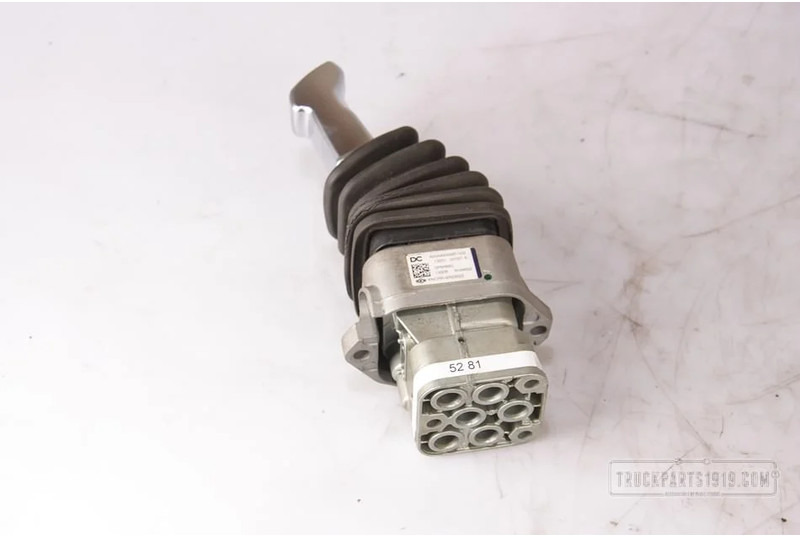 KNORR-BREMSE Brake System Handremventiel MB MP4 - Βαλβίδα φρένων για Φορτηγό: φωτογραφία 1 KNORR-BREMSE Brake System Handremventiel MB MP4 - Βαλβίδα φρένων για Φορτηγό: φωτογραφία 1