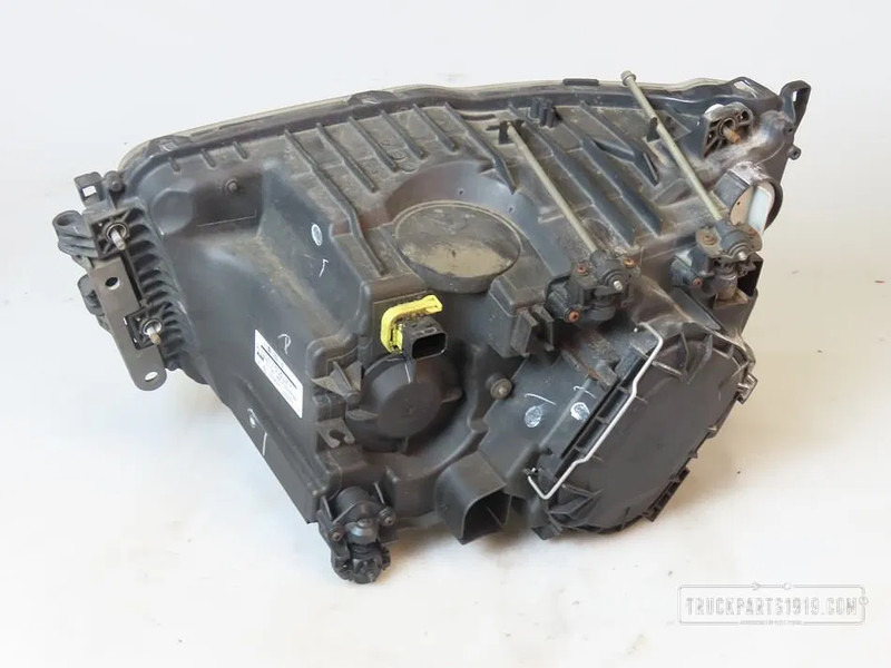 Mercedes-Benz MB A 9608201939 | Lighting Koplamp Re. MP4 - Προβολέας για Φορτηγό: φωτογραφία 2 Mercedes-Benz MB A 9608201939 | Lighting Koplamp Re. MP4 - Προβολέας για Φορτηγό: φωτογραφία 2