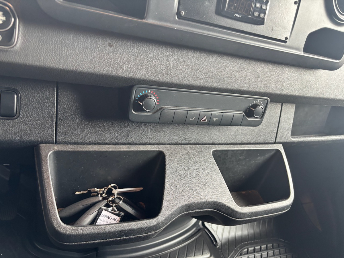 Επαγγελματικό αυτοκίνητο ψυγείο MERCEDES 316 CDI: φωτογραφία 10