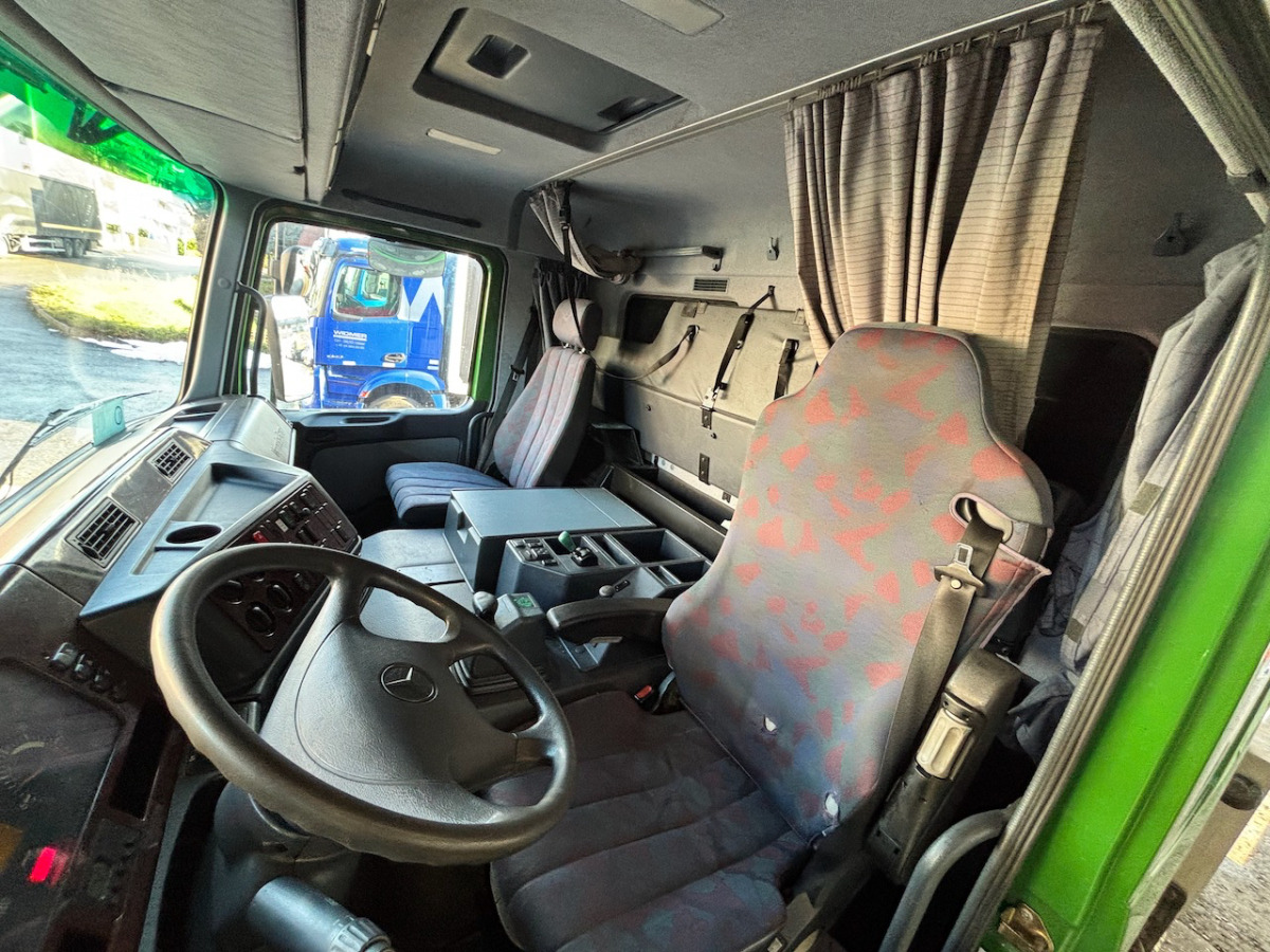 MERCEDES Actros 1848 4x4 - Φορτηγό ανατρεπόμενο: φωτογραφία 5 MERCEDES Actros 1848 4x4 - Φορτηγό ανατρεπόμενο: φωτογραφία 5
