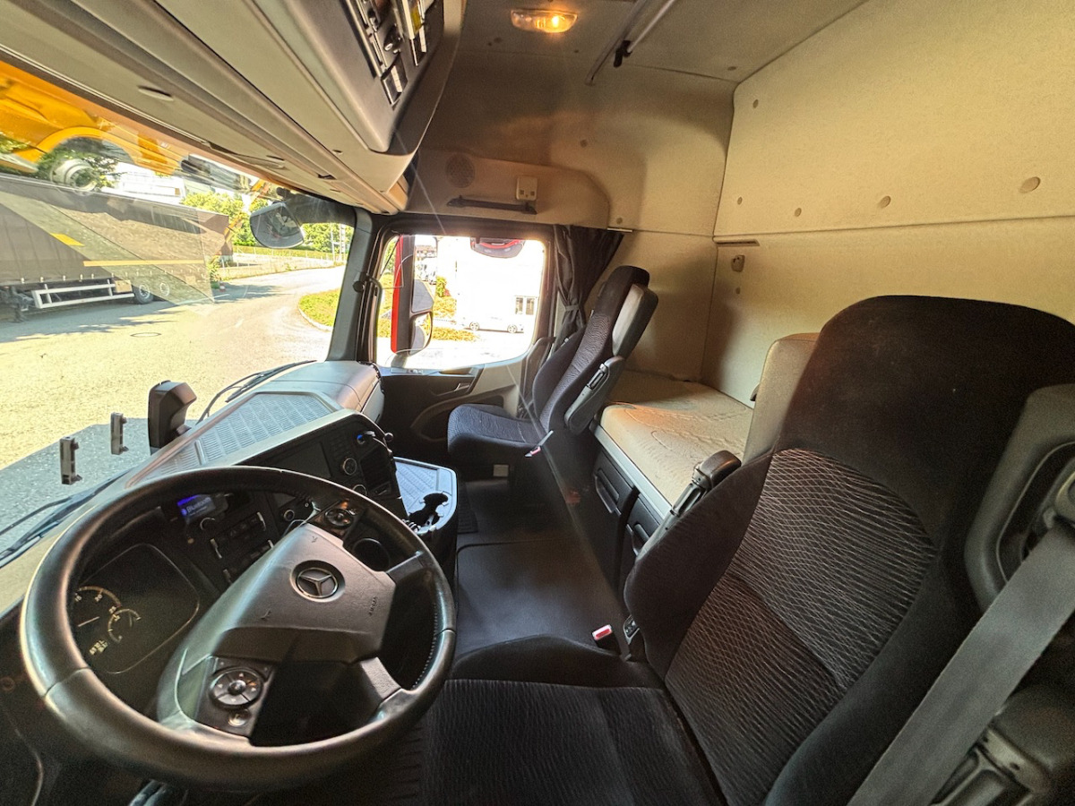 MERCEDES Actros 1848 - Φορτηγό κόφα: φωτογραφία 4 MERCEDES Actros 1848 - Φορτηγό κόφα: φωτογραφία 4