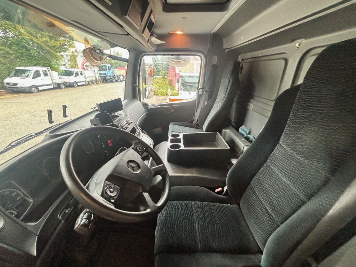 MERCEDES Atego 1530 - Φορτηγό με ανοιχτή καρότσα: φωτογραφία 4 MERCEDES Atego 1530 - Φορτηγό με ανοιχτή καρότσα: φωτογραφία 4