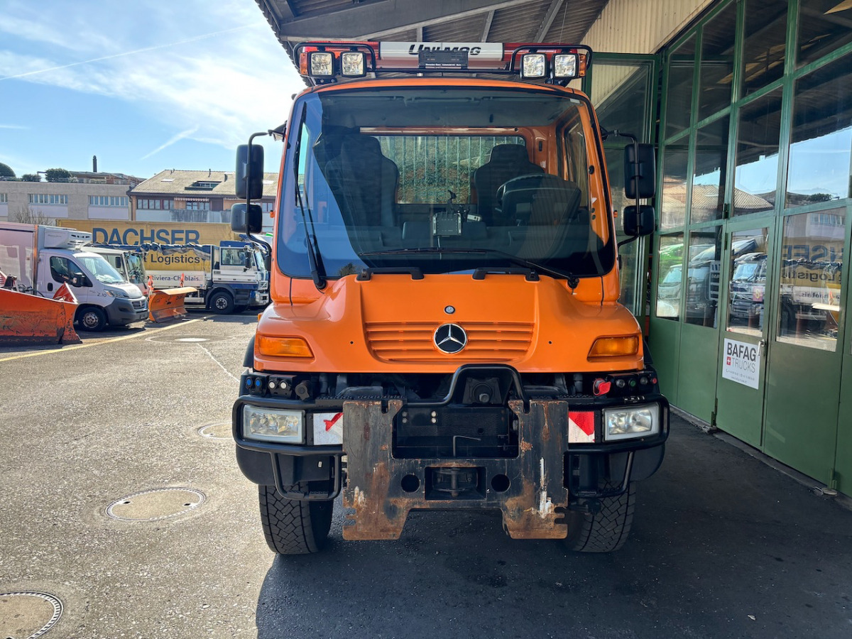 UNIMOG U400 - Φορτηγό ανατρεπόμενο: φωτογραφία 3 UNIMOG U400 - Φορτηγό ανατρεπόμενο: φωτογραφία 3