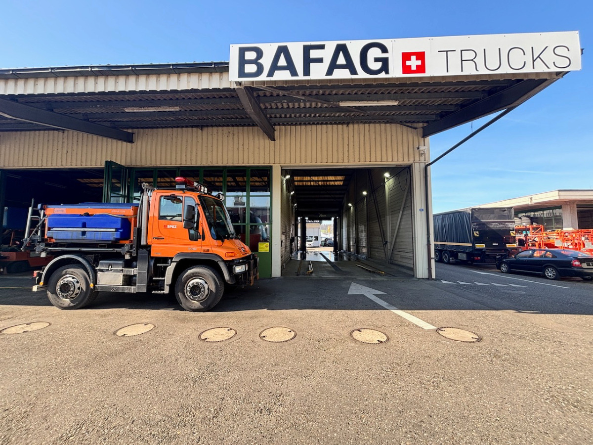 UNIMOG U400 - Φορτηγό ανατρεπόμενο: φωτογραφία 2 UNIMOG U400 - Φορτηγό ανατρεπόμενο: φωτογραφία 2