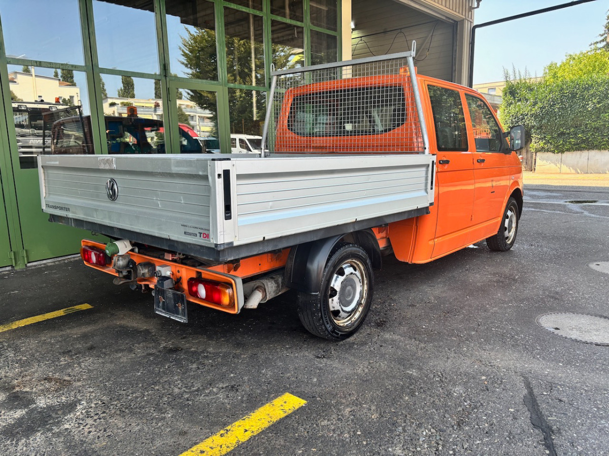 VW T5 Transporter - Μικρό φορτηγό με καρότσα: φωτογραφία 5 VW T5 Transporter - Μικρό φορτηγό με καρότσα: φωτογραφία 5