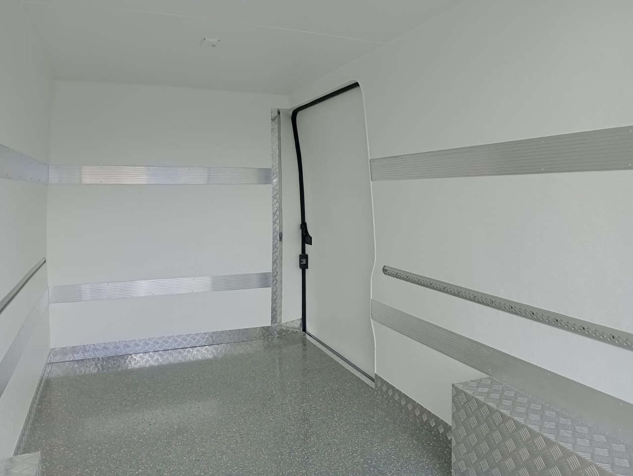 Επαγγελματικό αυτοκίνητο ψυγείο Fiat Ducato 140 L3H2 Kühlkasten: φωτογραφία 7