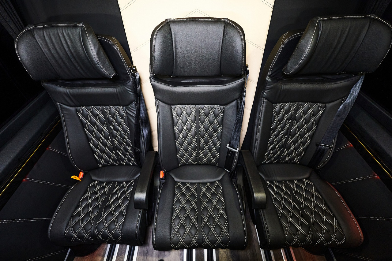 Mercedes Sprinter 319 9 Sitzer L2H1 - Επιβατικό βαν, Διπλοκάμπινο ελαφρύ επαγγελματικό: φωτογραφία 4 Mercedes Sprinter 319 9 Sitzer L2H1 - Επιβατικό βαν, Διπλοκάμπινο ελαφρύ επαγγελματικό: φωτογραφία 4