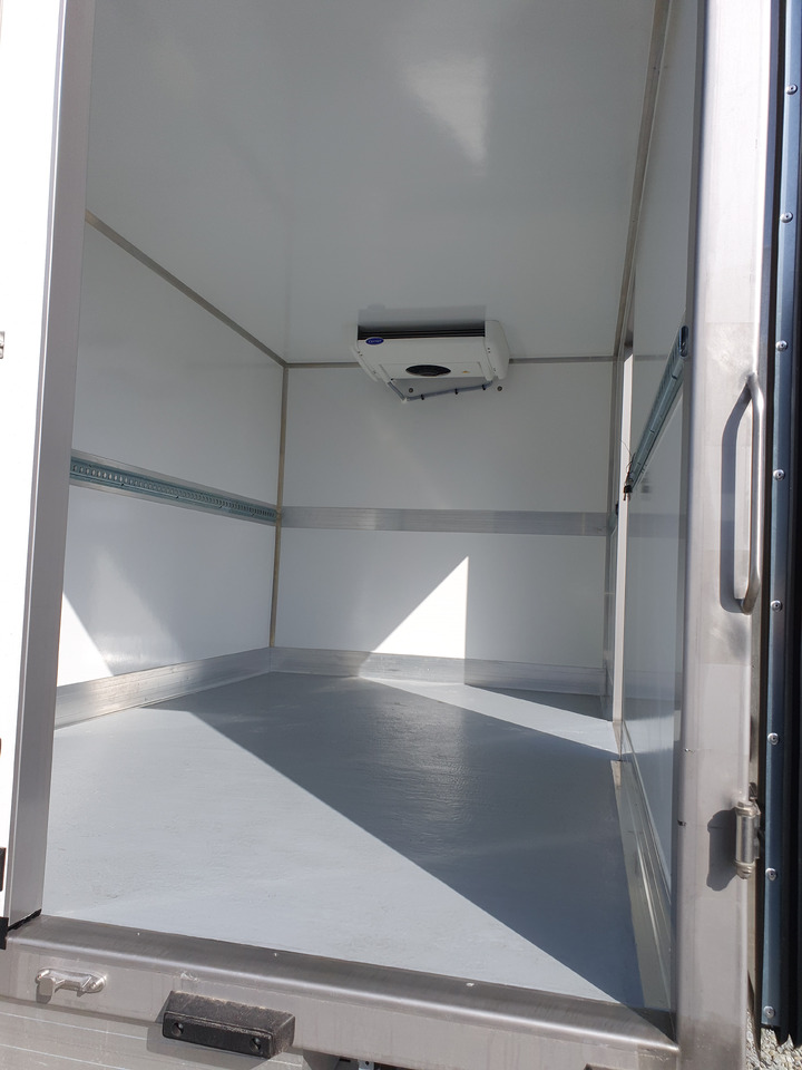 Renault Master Kühlkoffer O°/+20°C 230V Standkühlung - Επαγγελματικό αυτοκίνητο ψυγείο: φωτογραφία 4 Renault Master Kühlkoffer O°/+20°C 230V Standkühlung - Επαγγελματικό αυτοκίνητο ψυγείο: φωτογραφία 4