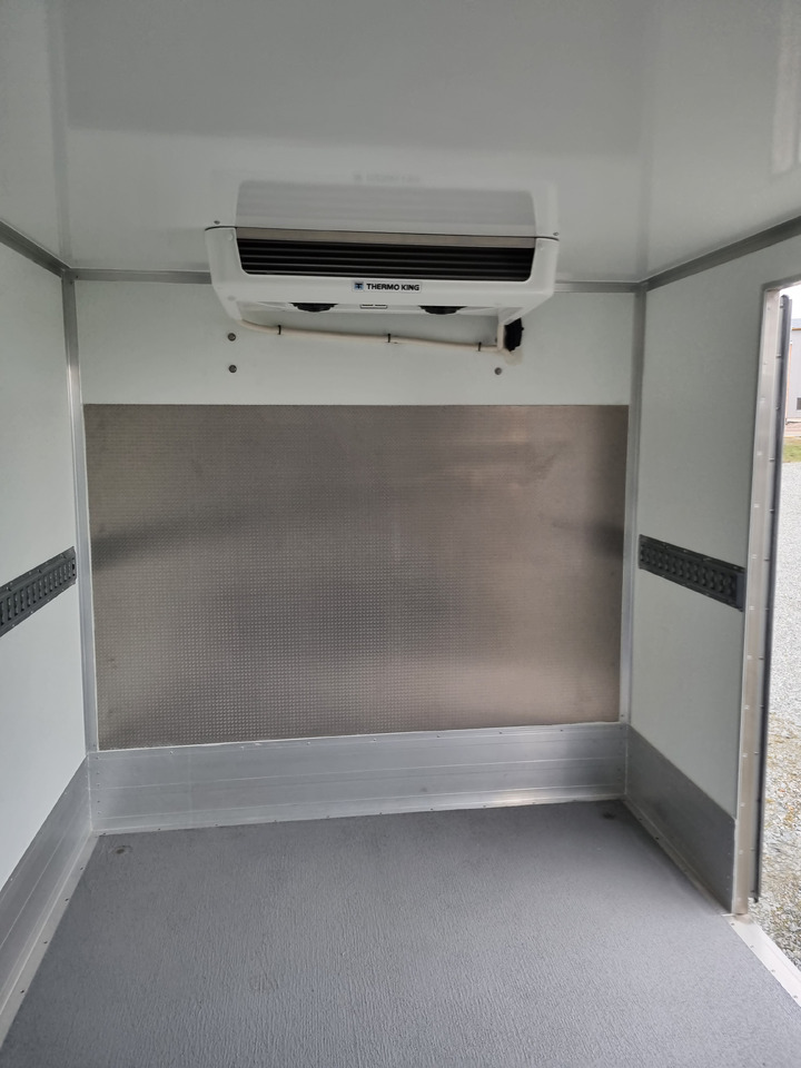 Renault Master Kühlkoffer O°/+20°C 230V Standkühlung - Επαγγελματικό αυτοκίνητο ψυγείο: φωτογραφία 5 Renault Master Kühlkoffer O°/+20°C 230V Standkühlung - Επαγγελματικό αυτοκίνητο ψυγείο: φωτογραφία 5