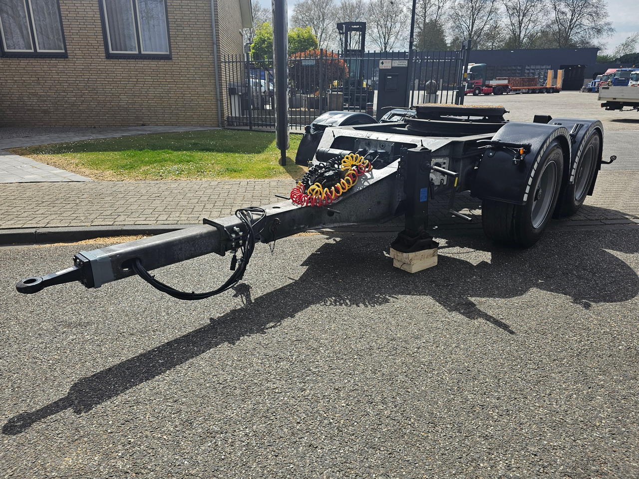 Fliegl FLT 216 With Dutch LZV Approval - Ρυμούλκα dolly: φωτογραφία 2 Fliegl FLT 216 With Dutch LZV Approval - Ρυμούλκα dolly: φωτογραφία 2