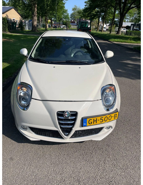 Alfa Romeo MiTo ALFA MITO Diesel ZEER MOOI - Hatchback: φωτογραφία 2 Alfa Romeo MiTo ALFA MITO Diesel ZEER MOOI - Hatchback: φωτογραφία 2