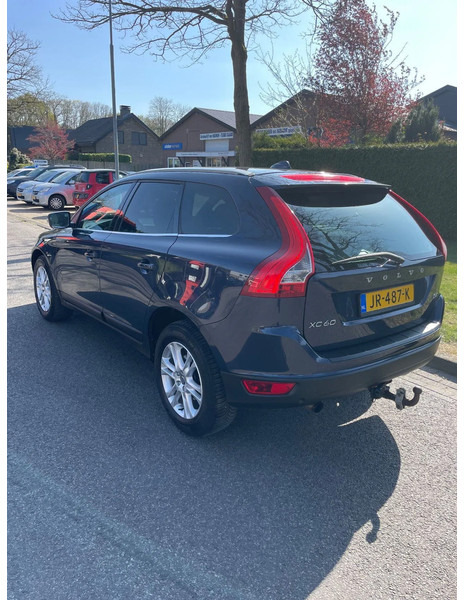 Volvo XC60 XC60 DZ88/DZ8850 5 Cilinder Euro 5 - Hatchback: φωτογραφία 3 Volvo XC60 XC60 DZ88/DZ8850 5 Cilinder Euro 5 - Hatchback: φωτογραφία 3