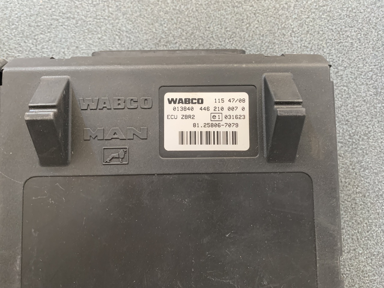 CENTRAL ON-BOARD COMPUTER-ZBR MAN TGA-TGS-TGX - Ηλεκτρονική μονάδα ελέγχου για Φορτηγό: φωτογραφία 4 CENTRAL ON-BOARD COMPUTER-ZBR MAN TGA-TGS-TGX - Ηλεκτρονική μονάδα ελέγχου για Φορτηγό: φωτογραφία 4