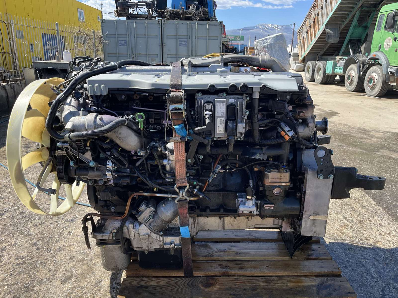 ENGINE MAN EURO 6 D2066LF68-LF61 FOR SPARE PARTS - Κινητήρας και ανταλλακτικά για Φορτηγό: φωτογραφία 2 ENGINE MAN EURO 6 D2066LF68-LF61 FOR SPARE PARTS - Κινητήρας και ανταλλακτικά για Φορτηγό: φωτογραφία 2