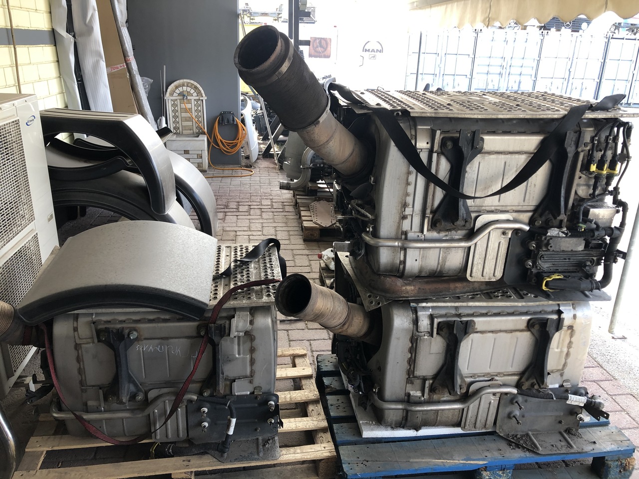 EXHAUST AFTERTREATMENT EURO6-EURO5 MERCEDES ACTROS MP4 - Πολλαπλή εξαγωγής για Φορτηγό: φωτογραφία 5 EXHAUST AFTERTREATMENT EURO6-EURO5 MERCEDES ACTROS MP4 - Πολλαπλή εξαγωγής για Φορτηγό: φωτογραφία 5