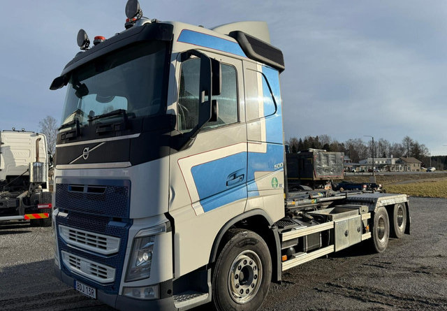 Volvo FH500 koukkuauto vain 493 tkm - Φορτηγό φόρτωσης γάντζου: φωτογραφία 1 Volvo FH500 koukkuauto vain 493 tkm - Φορτηγό φόρτωσης γάντζου: φωτογραφία 1
