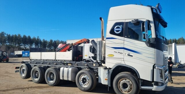 Φορτηγό σασί Volvo FH750 uusi moottori/vaihteisto: φωτογραφία 8