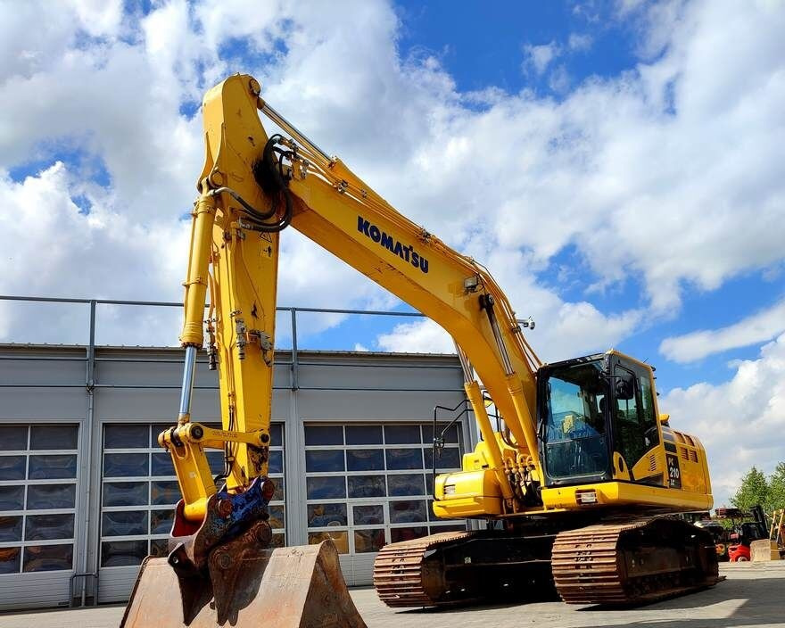 Komatsu PC210LC-11 - Ερπυστριοφόρος εκσκαφέας: φωτογραφία 1 Komatsu PC210LC-11 - Ερπυστριοφόρος εκσκαφέας: φωτογραφία 1