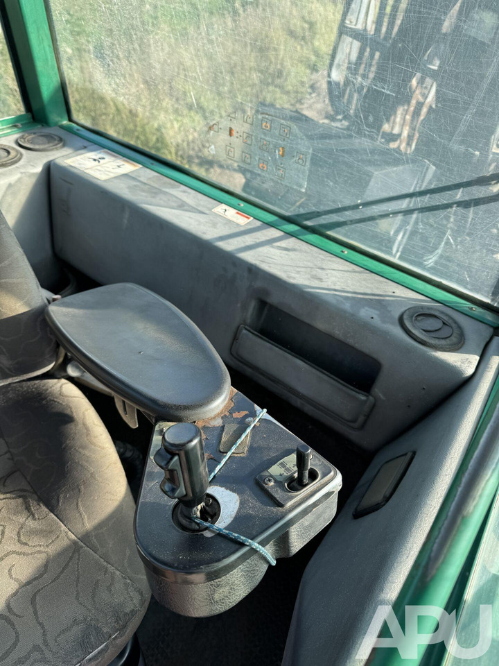 Timberjack do przewozu drewna - Λαστιχοφόρα προωθητικo - forwarder: φωτογραφία 4 Timberjack do przewozu drewna - Λαστιχοφόρα προωθητικo - forwarder: φωτογραφία 4