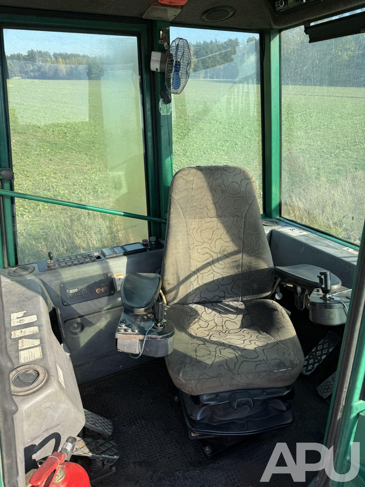 Timberjack do przewozu drewna - Λαστιχοφόρα προωθητικo - forwarder: φωτογραφία 3 Timberjack do przewozu drewna - Λαστιχοφόρα προωθητικo - forwarder: φωτογραφία 3